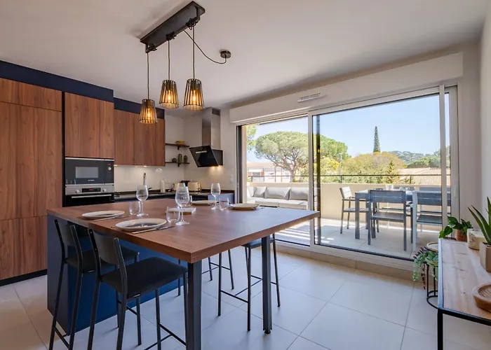 Apartment 3 Etoiles - Piscine - 2 Sainte-Maxime